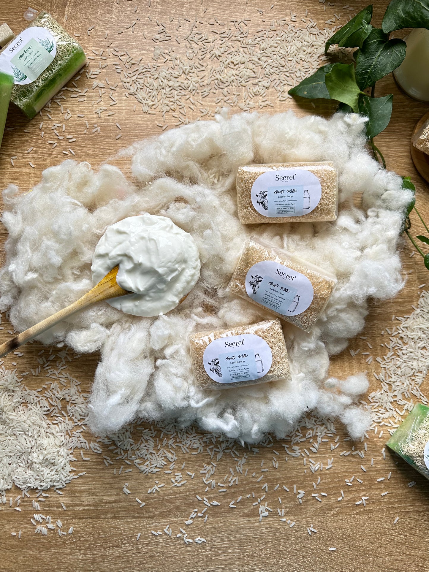 Savon exfoliant au lait de chèvre et fibre de luffa